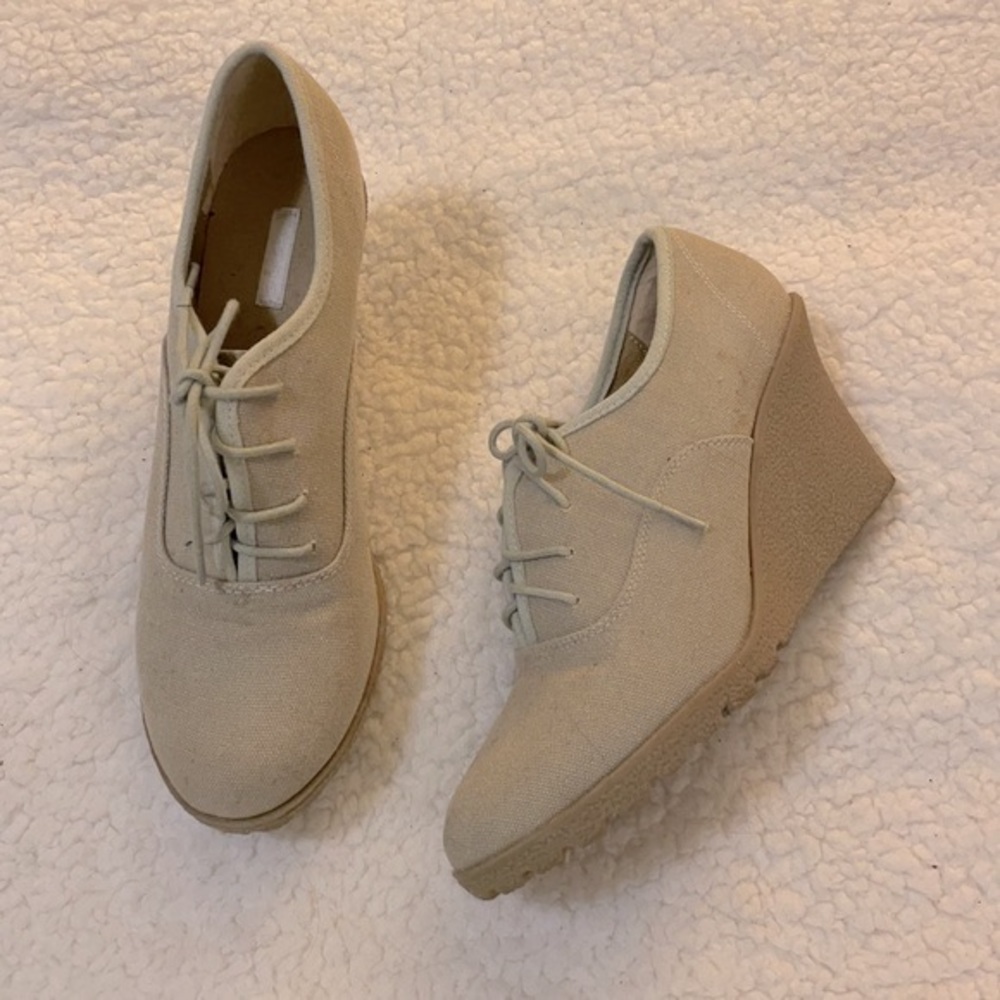 Cooperative Urban Outfitters Wedge Oxford Size 8